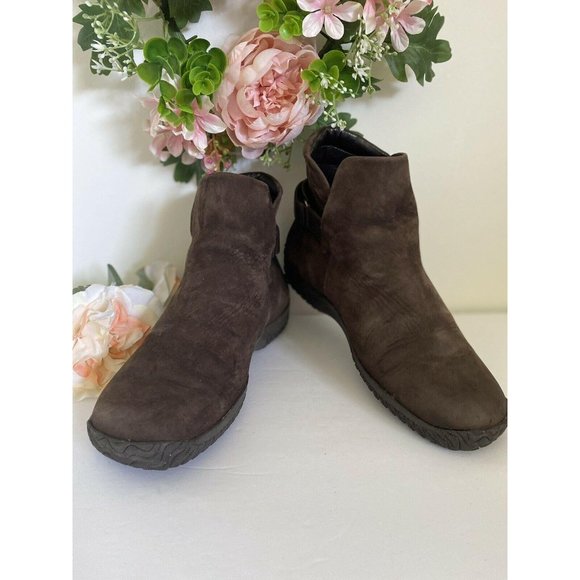 Softwalk Oxnard Ankle Brown Suede Leather Boots - Picture 12 of 12